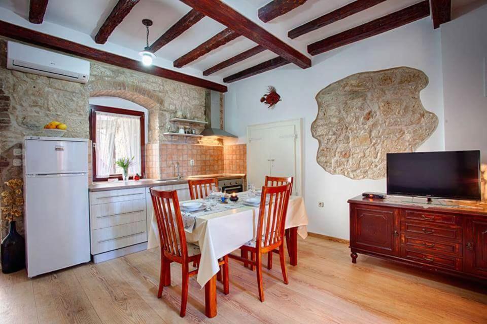 Apartment Domina Vis Extérieur photo